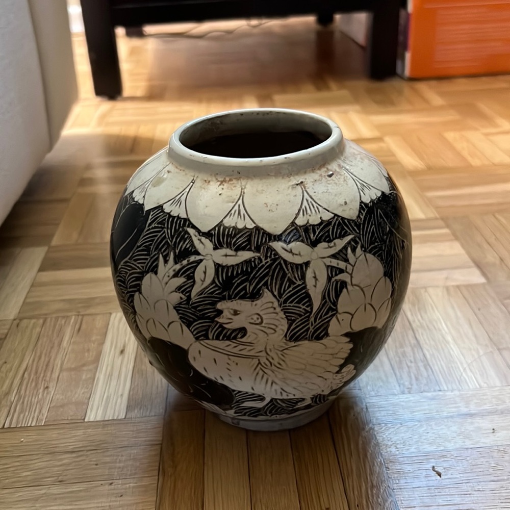 Antique Chinese Cizhou Kiln Pottery Vase